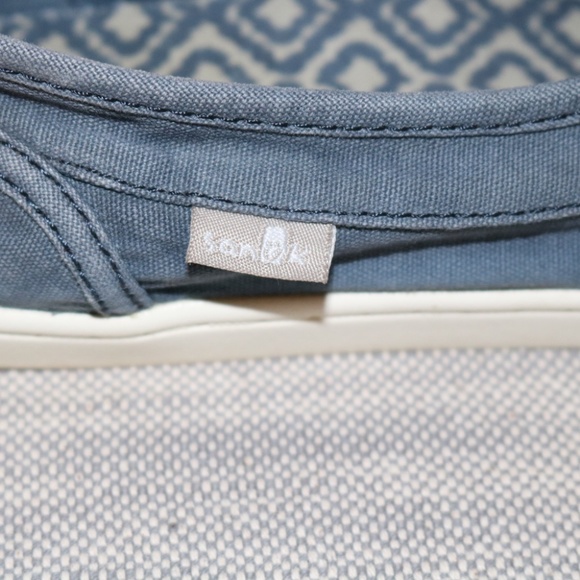 Women's Sanuk Slip On - Picture 3 of 8